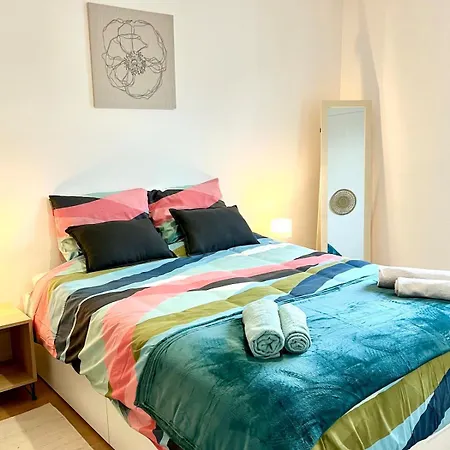 Lägenhet Cozy - Neuf, Calme, Debit & Smarttv *