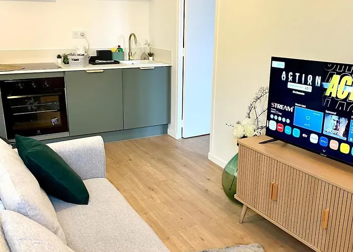 Cozy - Neuf, Calme, Debit & Smarttv *