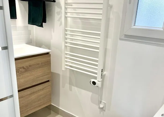 Cozy - Neuf, Calme, Debit & Smarttv *